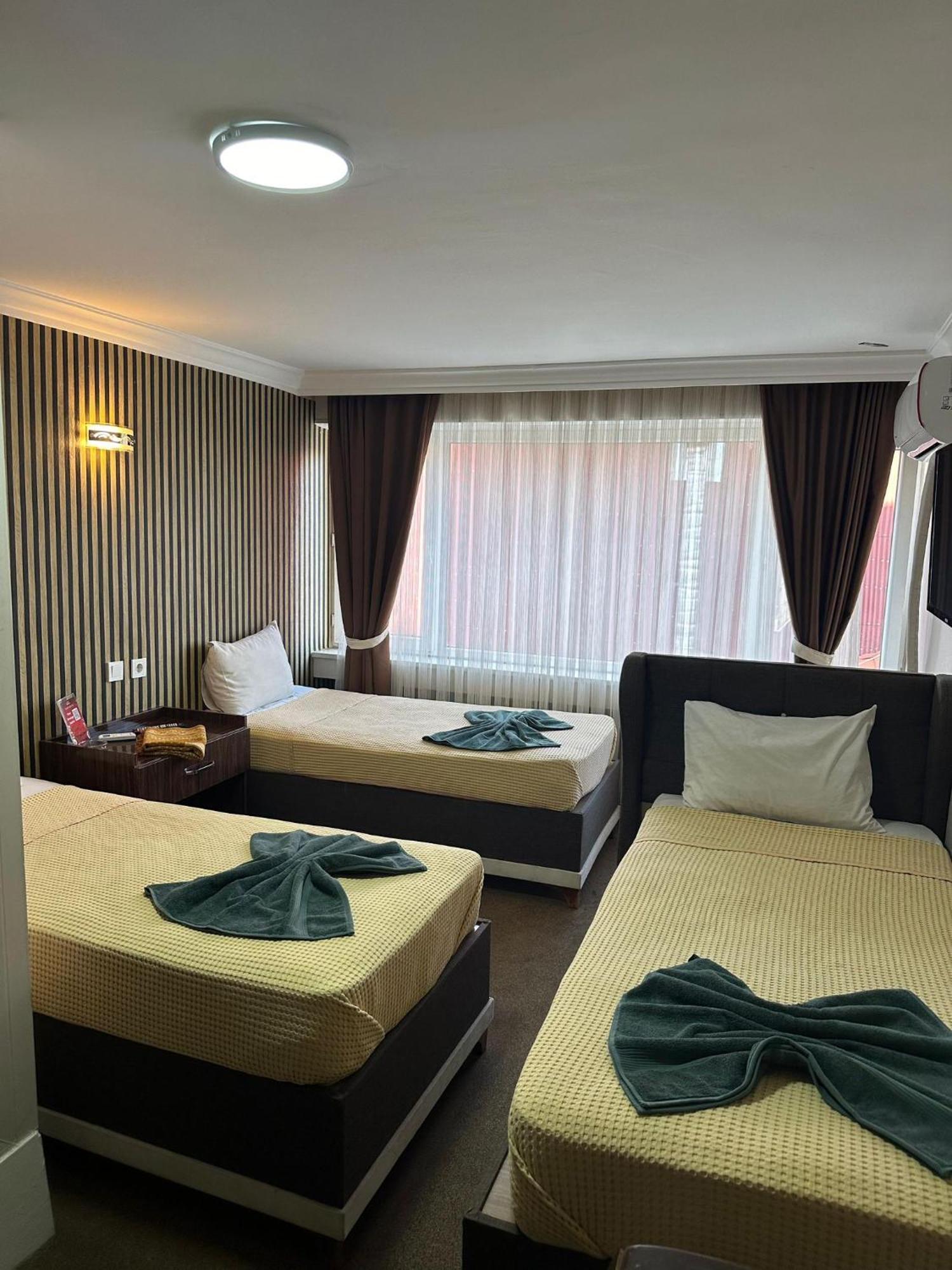Hotel Metropol 1 イスタンブール エクステリア 写真