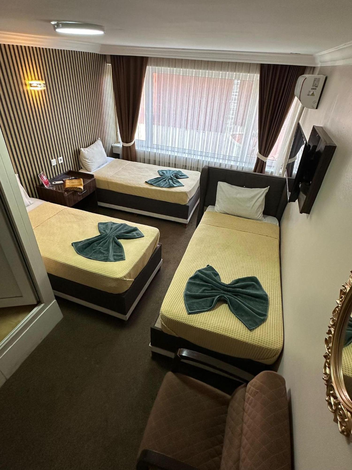 Hotel Metropol 1 イスタンブール エクステリア 写真